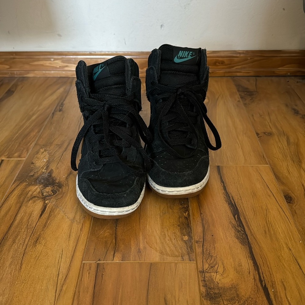 Nike sky hi dunk